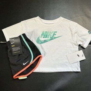NWT Nike Athletic Set Girls Size 3T